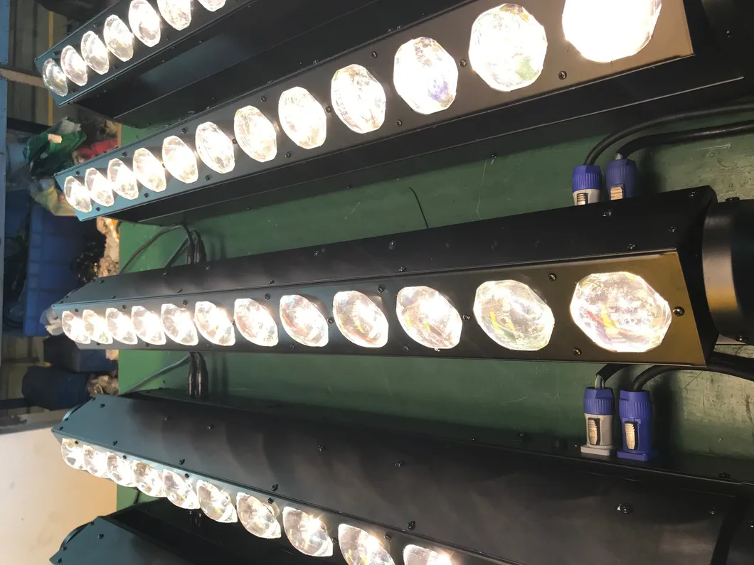 LED Effect Lights 12*30W Wash Light DJ Lighting for Club
