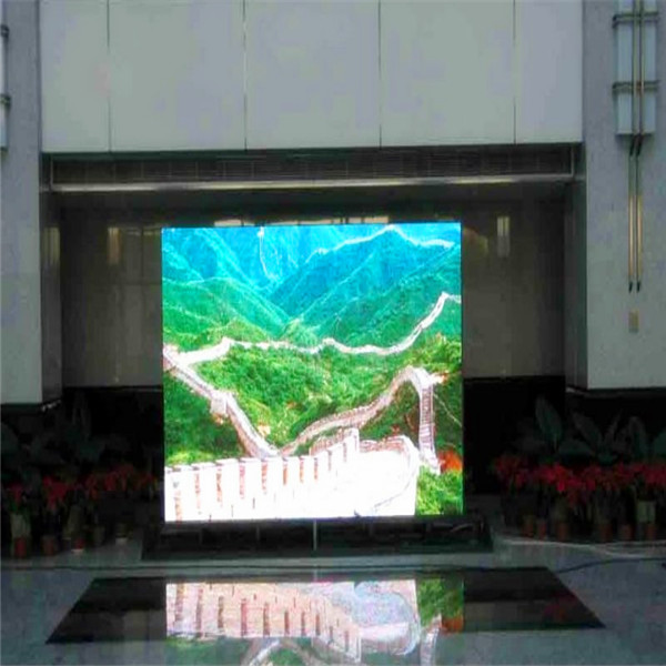 P5 Display Panel Promotional Advertising 5mm Pixel Pitch LED Display